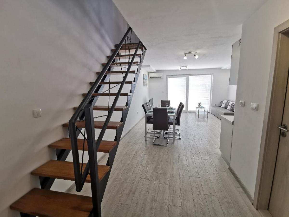 Apartments Rita Nemira Omiš Kültér fotó